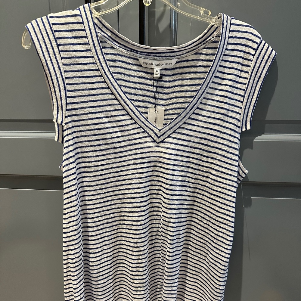 100% Linen Cupcakes & Cashmere Top